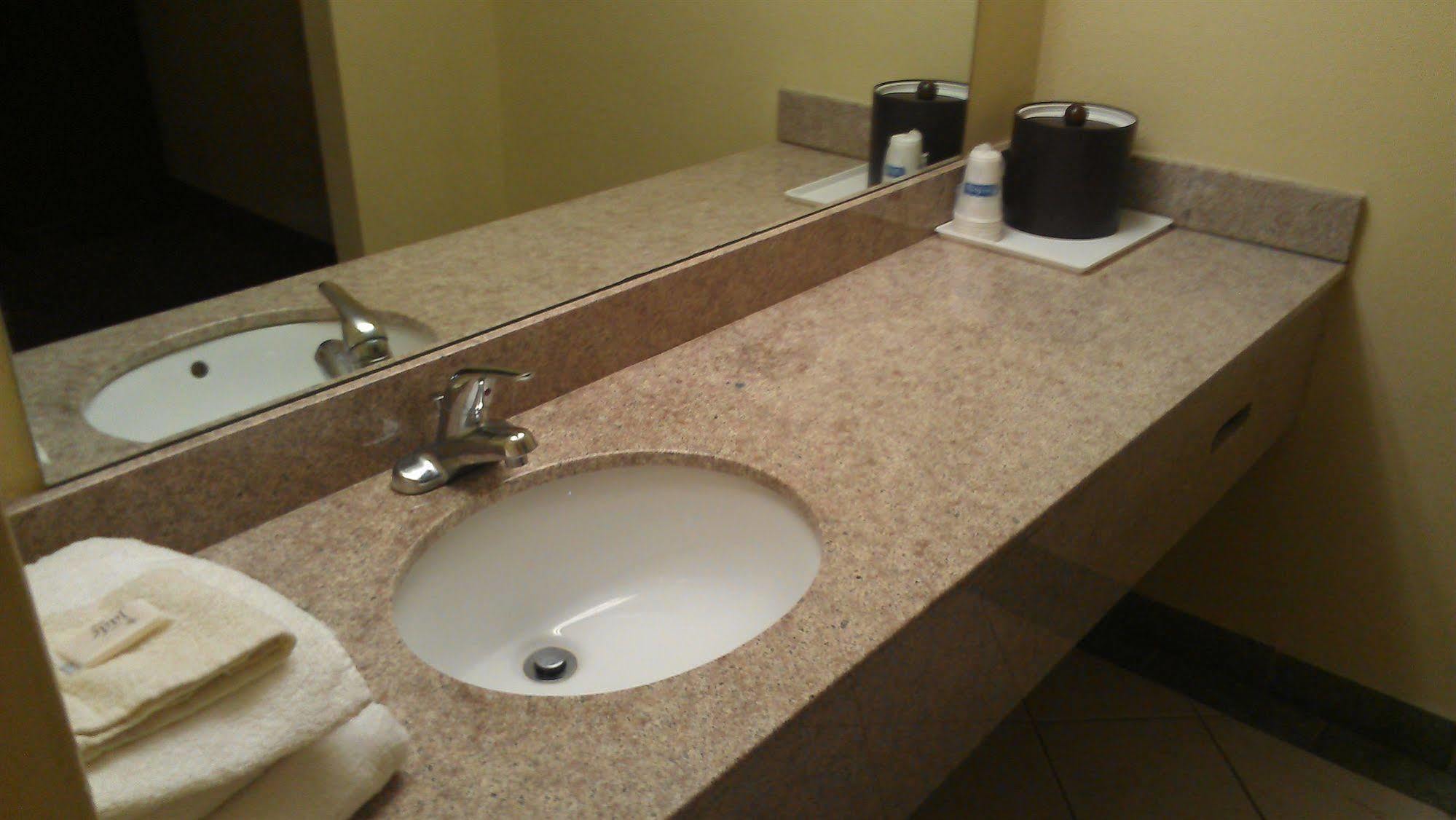 Atlanta Airport Hotel 포레스트파크 외부 사진
